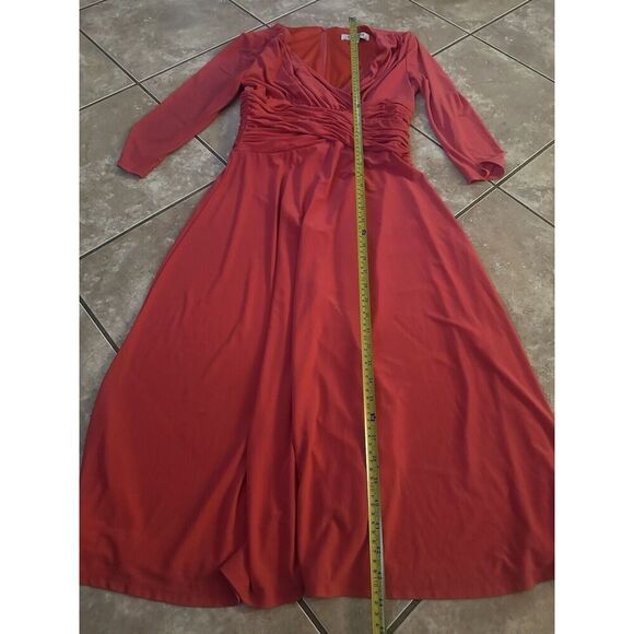 Clues Collections 8 Coral Jersey V Neck MIDI Dress - Picture 3 of 6